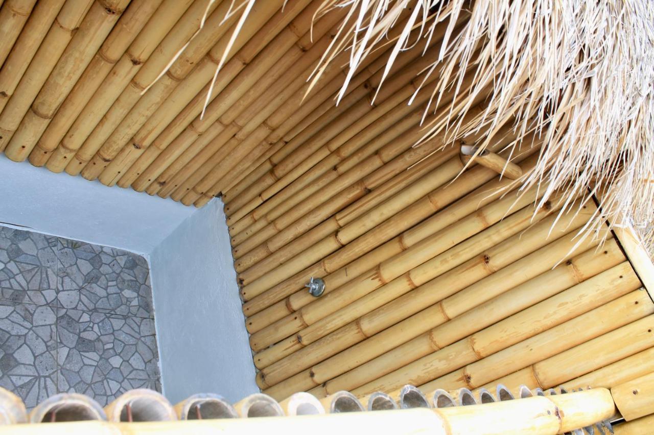Rumah Canaria Bungalow Gili Trawangan Zewnętrze zdjęcie