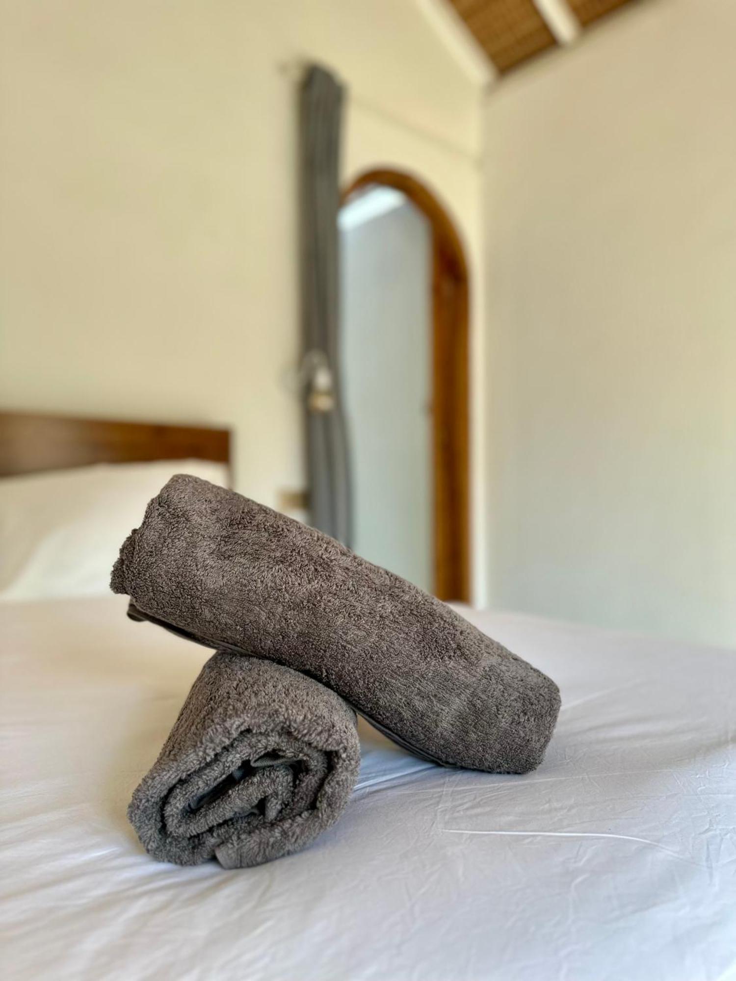 Rumah Canaria Bungalow Gili Trawangan Zewnętrze zdjęcie