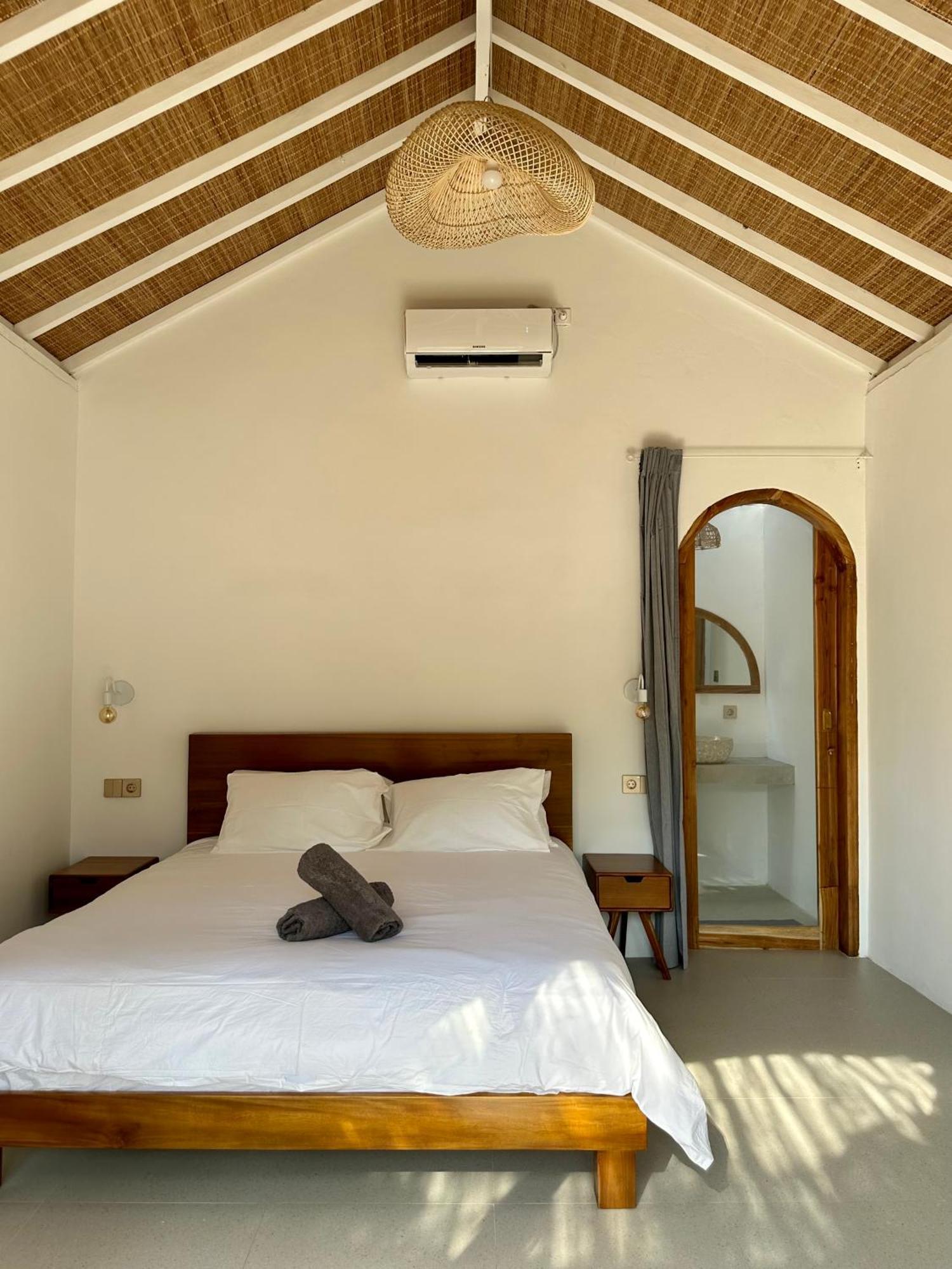 Rumah Canaria Bungalow Gili Trawangan Zewnętrze zdjęcie