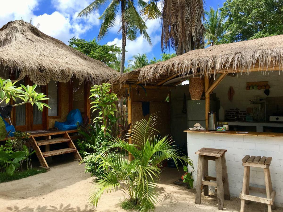 Rumah Canaria Bungalow Gili Trawangan Zewnętrze zdjęcie