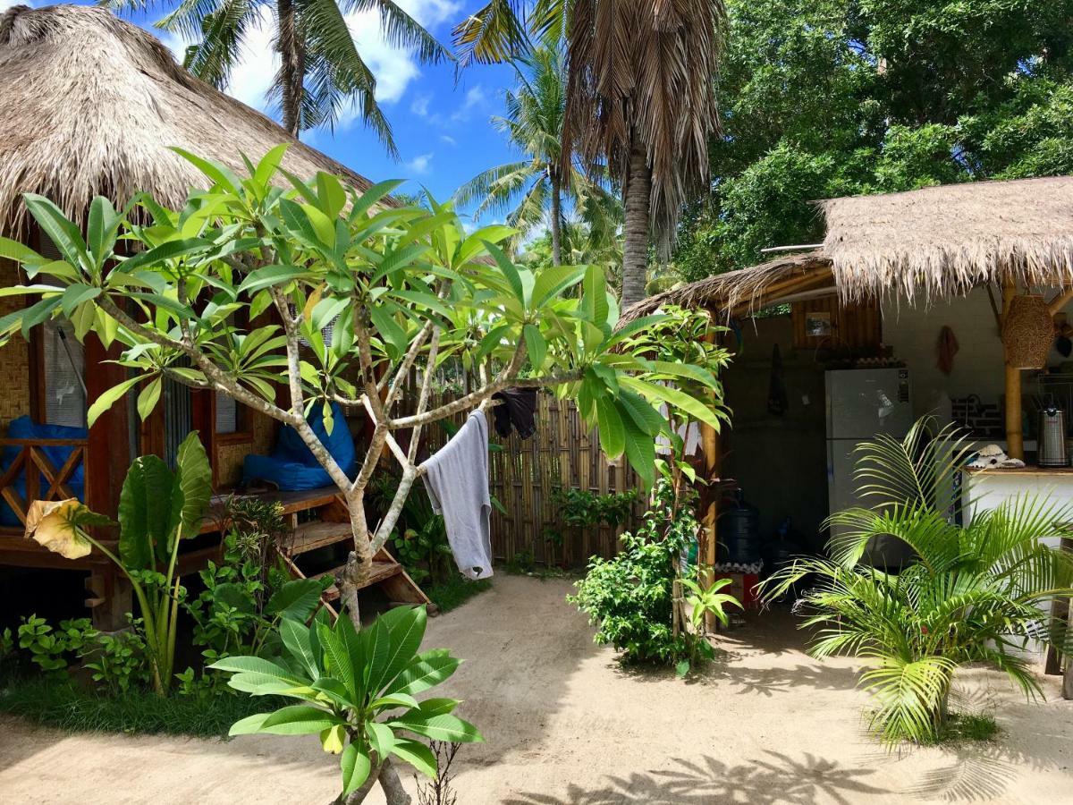 Rumah Canaria Bungalow Gili Trawangan Zewnętrze zdjęcie